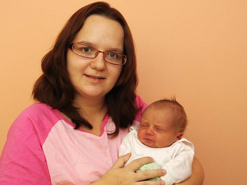 Mamince Lucii Stříbrské z Černčic se v Chomutově 9. listopadu 2009 ve 21.28 hodin narodil syn Matěj Mansfeld. Vážil 3,45 kg a měřil 51 cm.