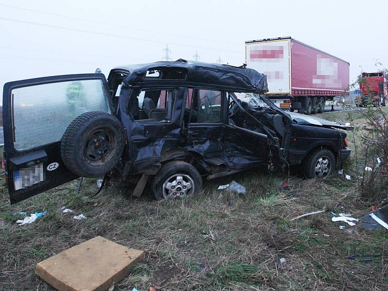 Tragická nehoda u obce Nemilkov na Mostecku, která se odehrála 20. října 2012