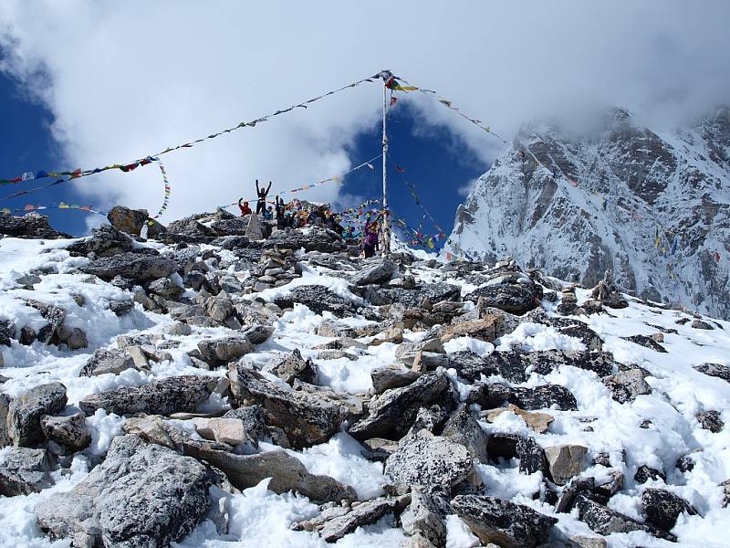 Vrcholek vyhlídkové hory Kala Pattar (5545 m)
