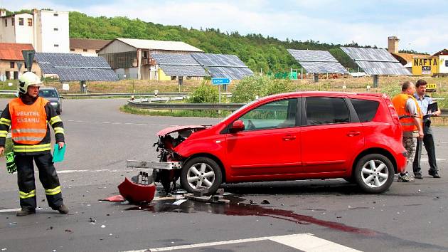 Vážná dopravní nehoda u Postoloprt 20. května