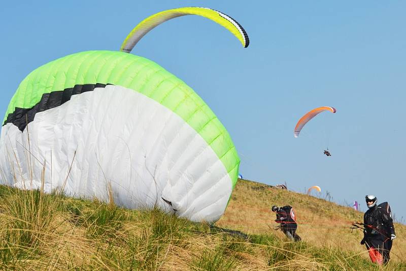 Letci otevřeli nebe na Rané 