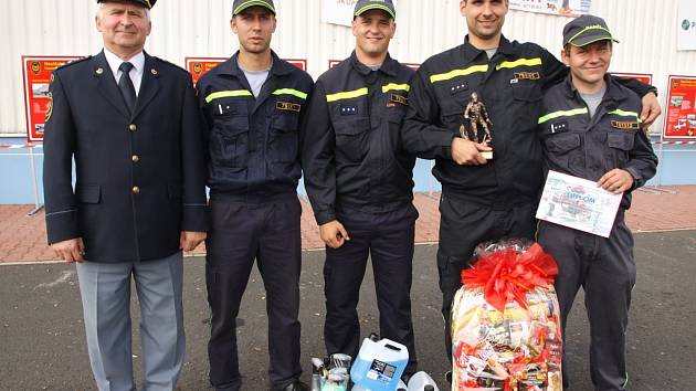 Pavel Antoš, Pavol Čučvara, Martin Knespl, Ondřej Payma a Petr Brumeisen (zleva). 