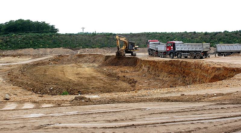 Lokalita u Břežan na Žatecku, kde nyní pracují archeologové 