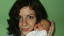Mamince Anetě Stankové z Ústí nad Labem se 16. března v 18.03 hodin v ústecké porodnici narodila dcera Eva Baráková.  Vážila 3,1 kg a měřila 49 cm.  