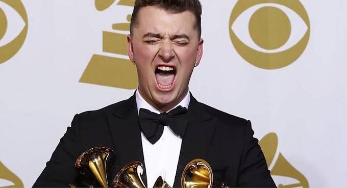 Sam Smith zhubnul neuvěřitelné množství kilogramů, vyhrál několik prestižních cen a rozhodl se pro coming out. Podle svých slov prožívá nejkrásnější životní období.