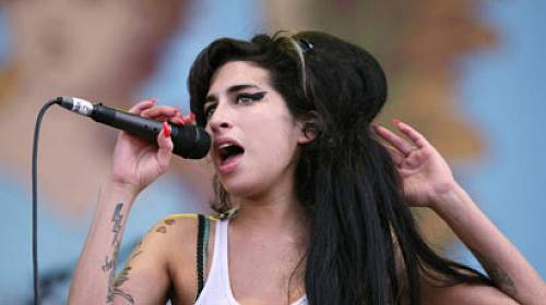 Amy Winehouse – nová členka prokletého Klubu 27