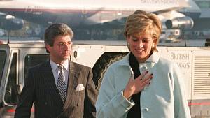 Princezna Diana se svým tajemníkem