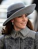 Oslava se konala v Londýně ve Westminster Abbey 14. 3. 2016 a vybraný klobouk hodně zakrýval Kateinu tvář.