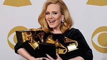 Adele už v minulosti zhubla pár kil, její proměna po rozvodu je ovšem dechberoucí