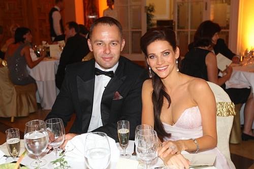 V roce 2007 se Verešová provdala za Daniela Volopicha. 