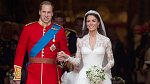 Kate Middleton zdrtilo, když bylo vyzrazeno jméno návrhářky, která navrhla její svatební šaty. 