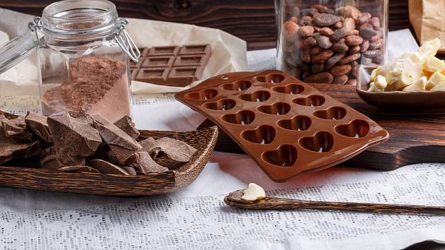 Jak jednoduše vyrobit domácí čokoládu?