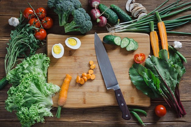 V jídelníčku by neměl chybět dostatek zeleniny ani bílkovin
