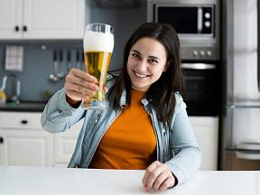 Je pivo ženám prospěšné nebo škodlivé?