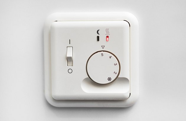 Ideální regulaci vytápění nám zajistí termostat.