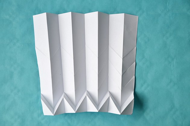 výroba stínítka technikou origami