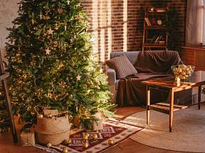 Ozdobte si letos vánoční stromeček vlastnoručně vyrobenými ozdobami.