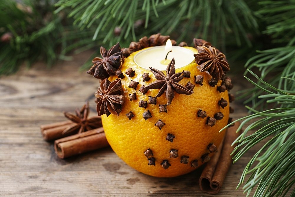 Vyrobte si vánoční dekorace z pomerančů a pomerančové kůry | iReceptář.cz