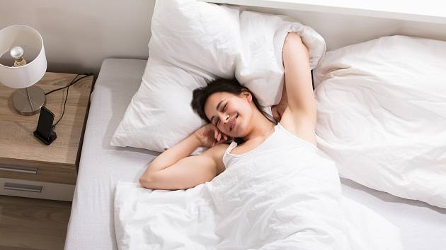 V jaké poloze většinou spí jednotlivá znamení zvěrokruhu a co to o nich vypovídá?