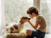 Mezi dítětem a psem často vzniká velmi silné pouto.