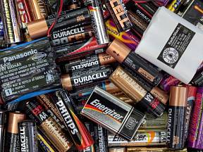 Víte jak se správně starat o baterie?