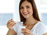 Jogurt si můžete vylepšit dle chuti a fantazie
