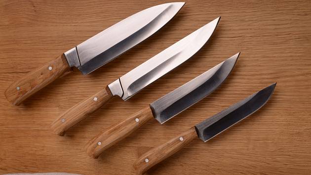 Japonsko není jen zemí rozkvetlých sakur a sushi, ale také ostrých nožů