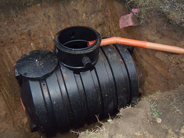 Instalace podzemní nádrže na dešťovou vodu