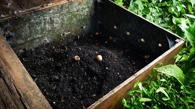 Horké kompostování zničí semena i zárodky chorob.