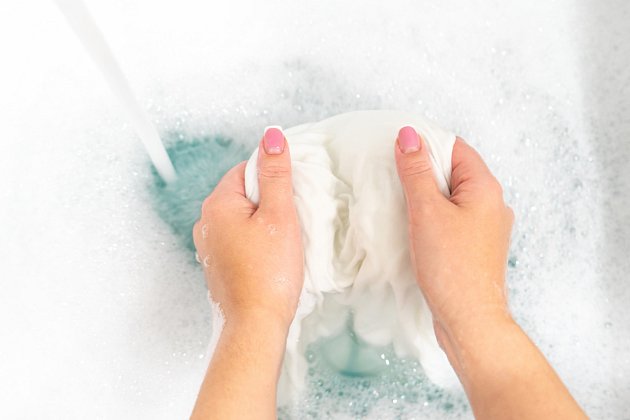 Správné a efektivní ruční praní je skutečná věda