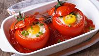 Plněná zapékaná rajčata s vejci