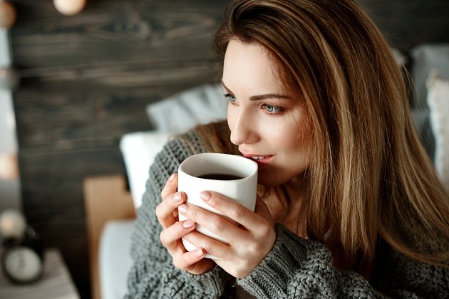 Přiměřené pití kávy prospívá zdraví.
