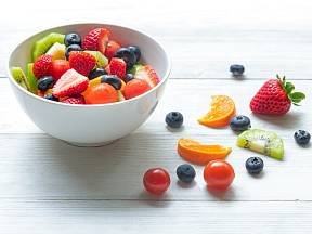 Ovoce je skvělý doplněk redukční diety, ale ne všechno pomáhá hubutí.