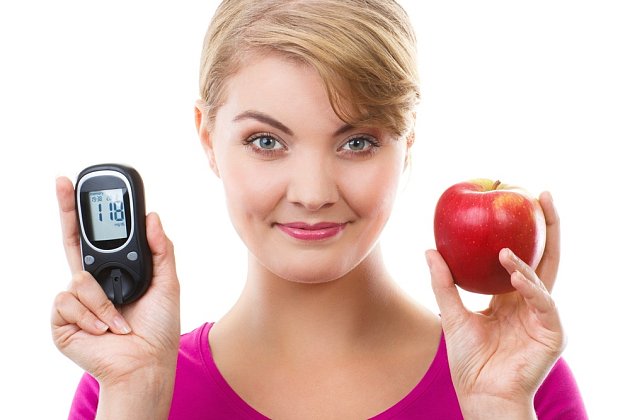 Jablka velice dobře pomáhají snižovat hladinu krevního cukru, a chránit tak lidské tělo proti diabetu 2. typu.