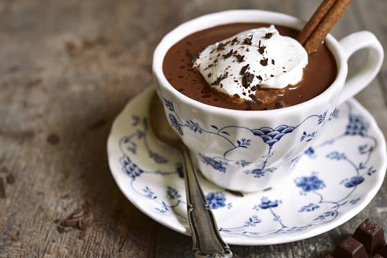Horká čokoláda vám prokazatelně zlepší náladu.