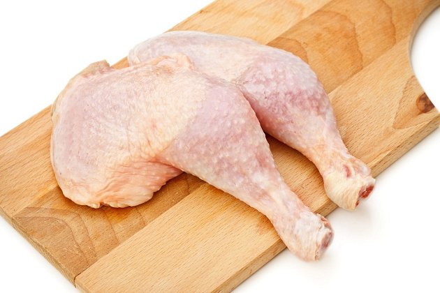 Kuřecí maso často nahrazovalo dražší kachnu.