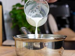 Jak a kdy přidat mléko do polévky