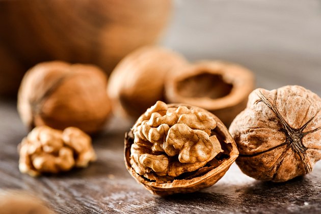Vlašské ořechy přispívají k detoxikaci celého těla a játra dokonale zbavují škodlivin.