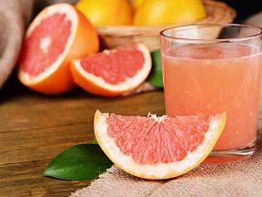 Grapefruit pomůže zhubnout a šťáva z něj je pro naše zdraví přímo léčivý zázrak.