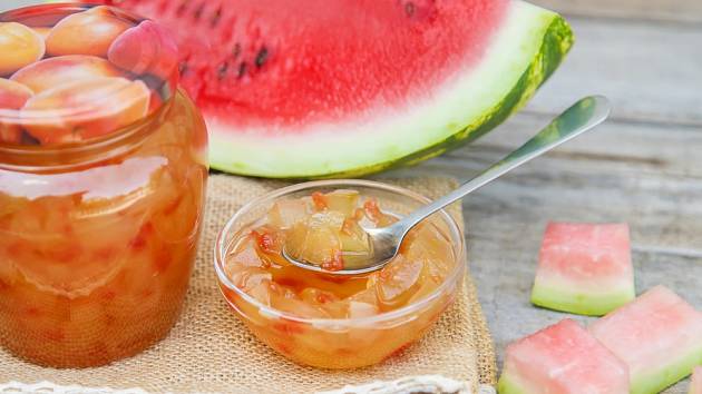 Džem z melounových slupek je zvláštní nápad, ale chutná skvěle!