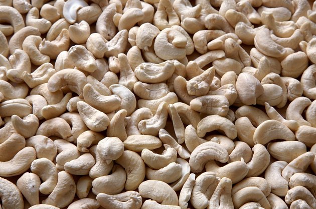 Víte, že ořechy jsou ovoce a že se po nich hubne? Které jsou nejzdravější?  | iReceptář.cz