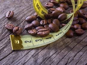 Pomáhá káva při hubnutí, nebo naopak škodí?