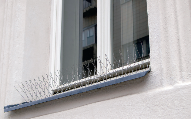 Hroty nedovolí ptákům usednout, hodí se spíš pro parapety oken než, balkony