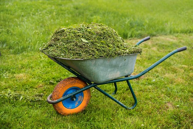 Hnojivo z posekané trávy