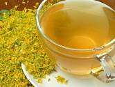 Čaj ze zlatobýlu je osvědčeným lékem na ledviny a močové cestly.