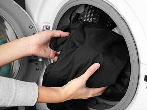 Černé prádlo perte samostatně.