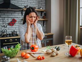 Migrénu může způsobit mnoho potravin, které běžně jíte.