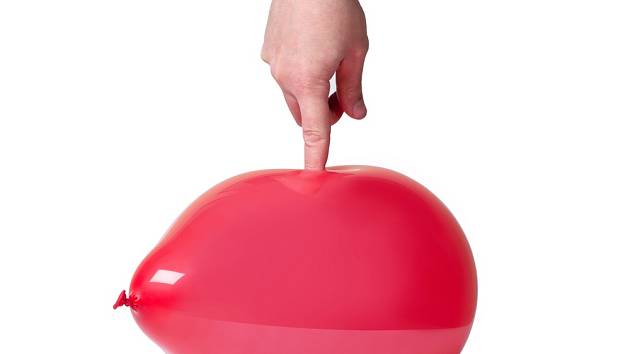 Jak pomůže nafouknutý balonek při čištění záchodu?