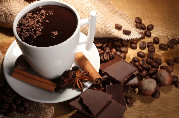 káva s čokoládou