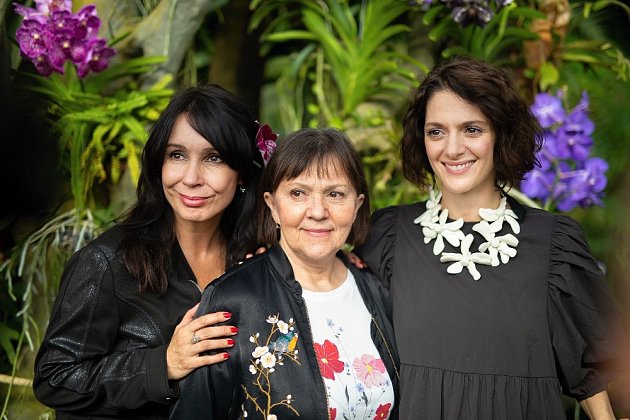 Herečky Nela Boudová, Lenka Termerová a Klára Issová - patronky letošní výstavy orchidejí.